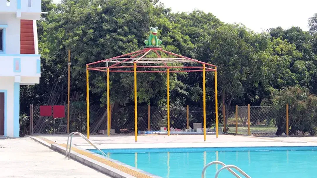 Resort Rain Dance