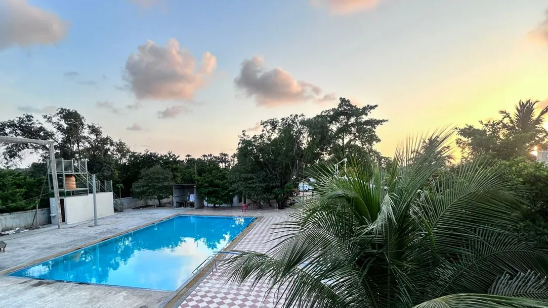 Resort Swimming Pool